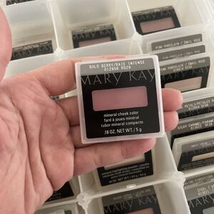 Mary Kay Mineral Cheek Color Blush Bold Berry #012956 Discontinued NEW